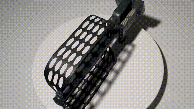 手持片頭.gif
